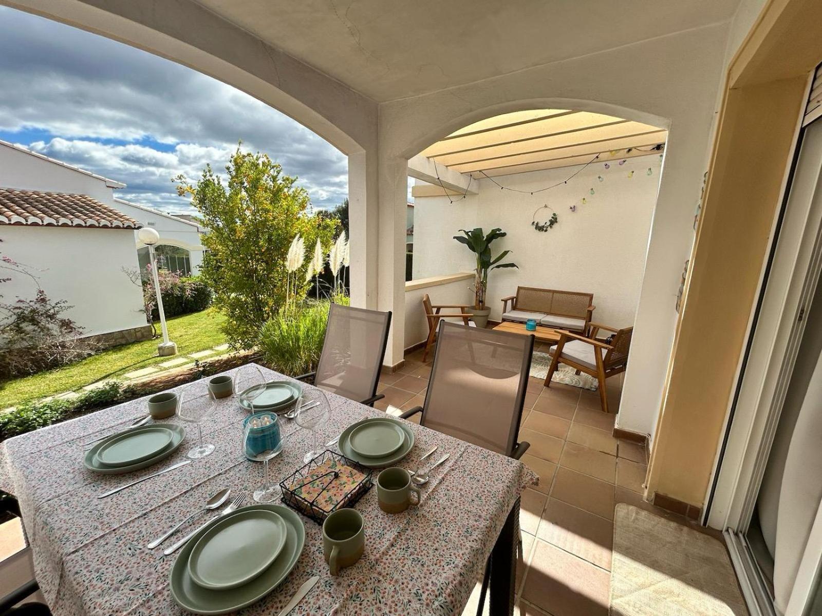 Casa Feliz Hotel Beniarbeig ภายนอก รูปภาพ